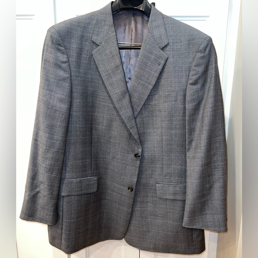 Gent’s Hart Schaffner Marx Custom Suit:  51” Chest,  43” Waist